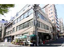 BIZcircle 新宿区役所前オフィス