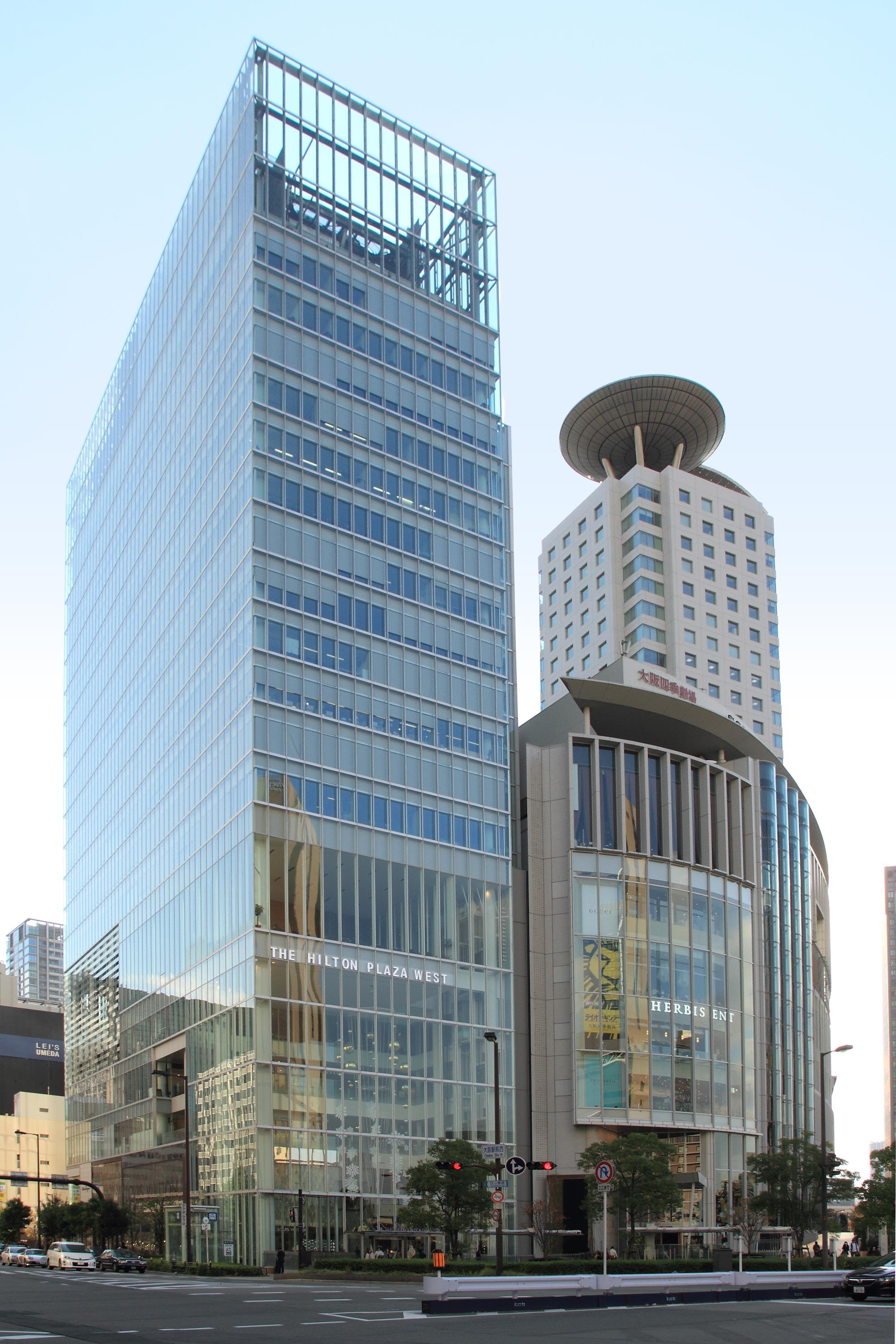 THE HUB 東京ベイ有明ワシントン
